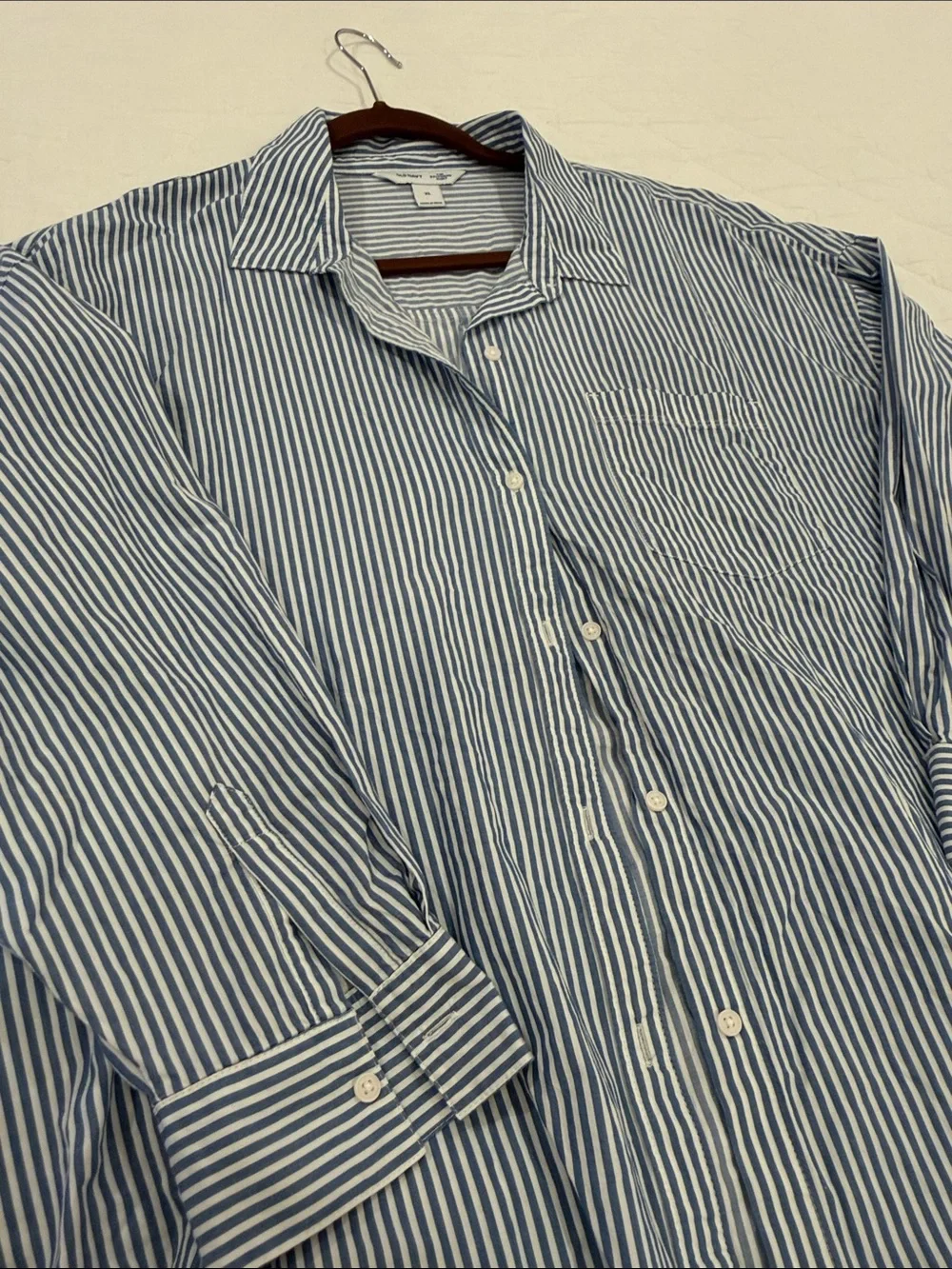 Old Navy Blue and White Striped Button-Down Shirt - Picture 3 of 3